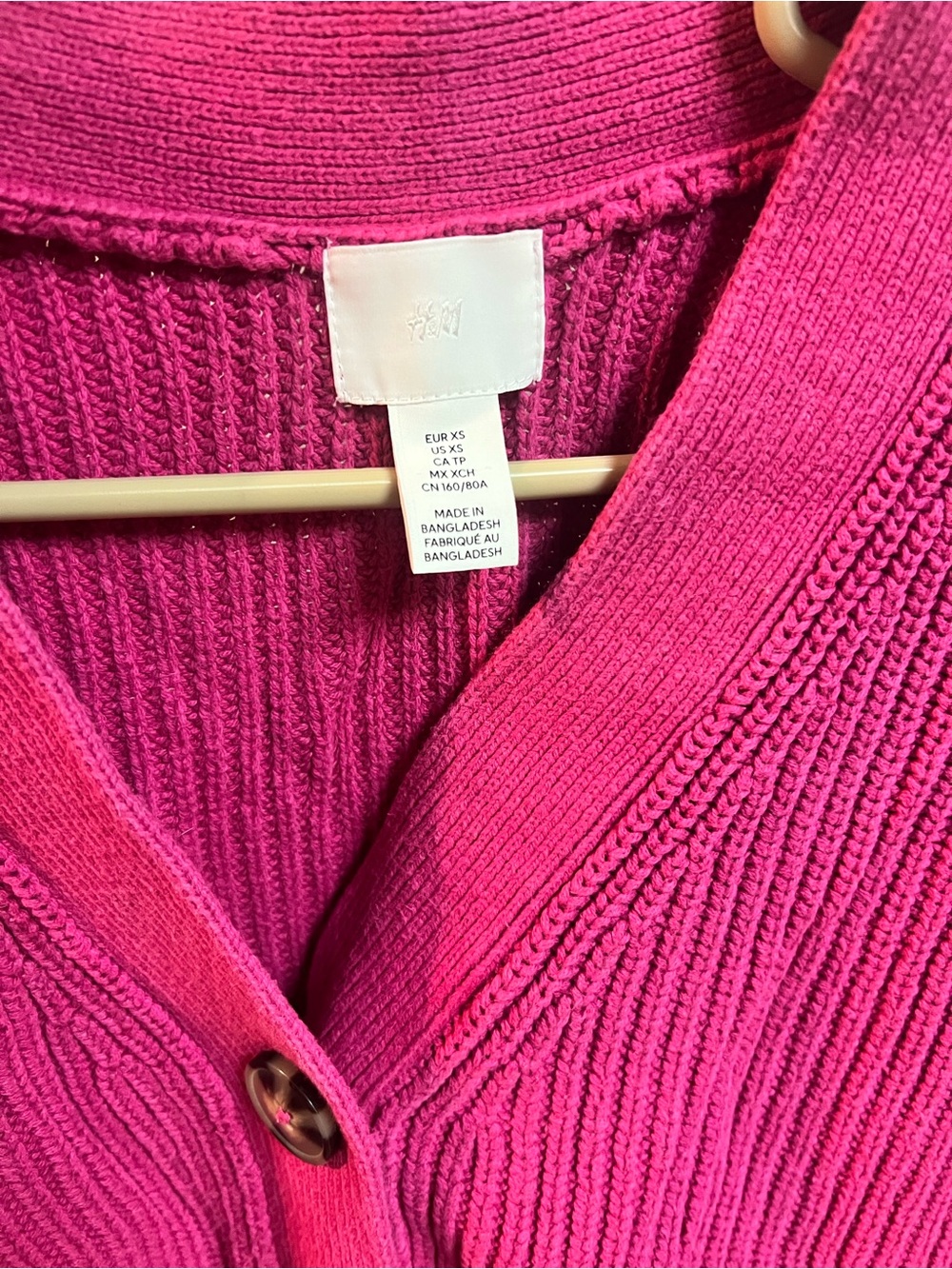 H&M Fuchsia Ribbed Button-Front Cardigan - Picture 4 of 4